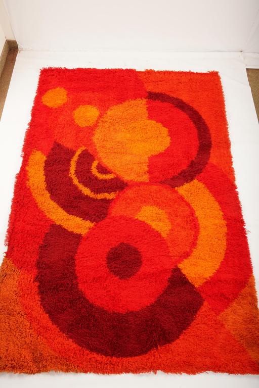 Danish MidCentury Ege De Luxe Wool Rya Rug: Purchased new by an esteemed Boston retailer in the 1970's; stored securely since then. Never walked on, no fading, or wear of any kind. 100% wool rya; thick pile carpet