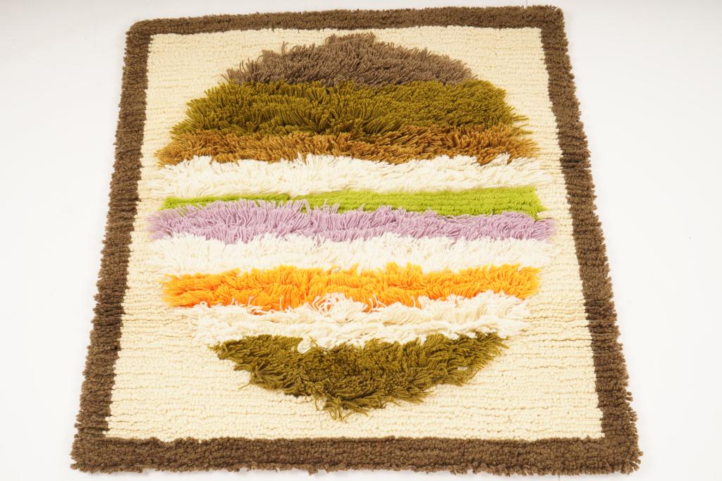 Modernist Wall Rug Cromwell Tefzet, S. Doege, Germany, (1 of 5)