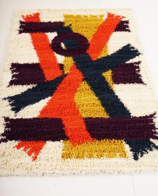 Danish MidCentury Ege Boutique Wool Rya Rug: Purchased new by an esteemed Boston retailer in the 1970's; stored securely since then. Never walked on, no fading, or wear of any kind. 100% wool rya; thick pile carpet