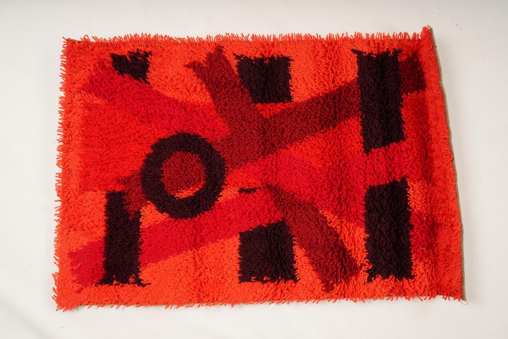 Danish MidCentury Ege Boutique Wool Rya Rug: Purchased new by an esteemed Boston retailer in the 1970's; stored securely since then. Never walked on, no fading, or wear of any kind. 100% wool rya; thick pile carpet