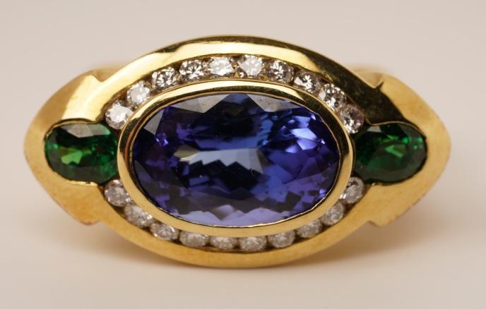 Cathleen Bunt 18K Gold Tanzanite Diamond Ring (1 of 6)