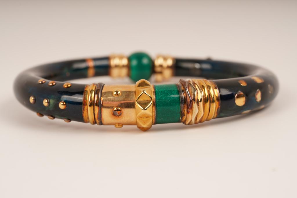 La Nouvelle Bague 18K Enamel Bracelet: 18K yellow gold and sterling silver La Nouvelle Bague bracelet, made in Italy, featuring deep blue and green malachite style enamel with gold ribbon twist 46.7g