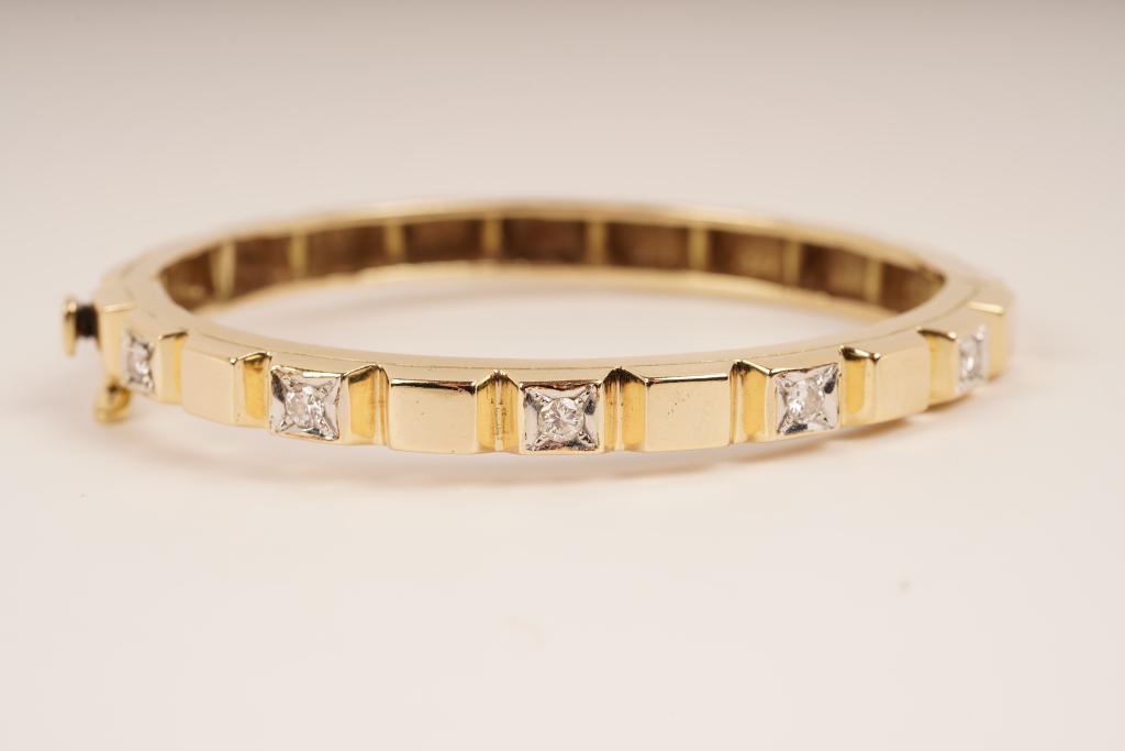 14K Gold Diamond Bracelet (1 of 6)