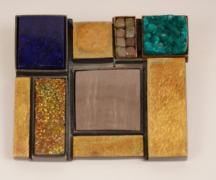 Jin Cho 22K 24K Abstract Brooch (1 of 4)