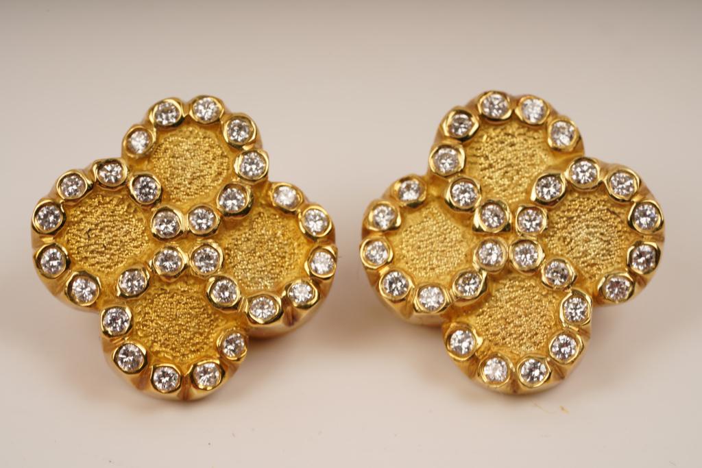 18K Gold JJ Marco Diamond Earrings 18.4g: Clip on earrings