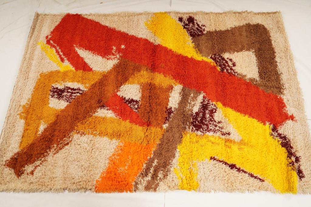 English Concepts Intl Freeman MidCentury Wool Rug (1 of 5)