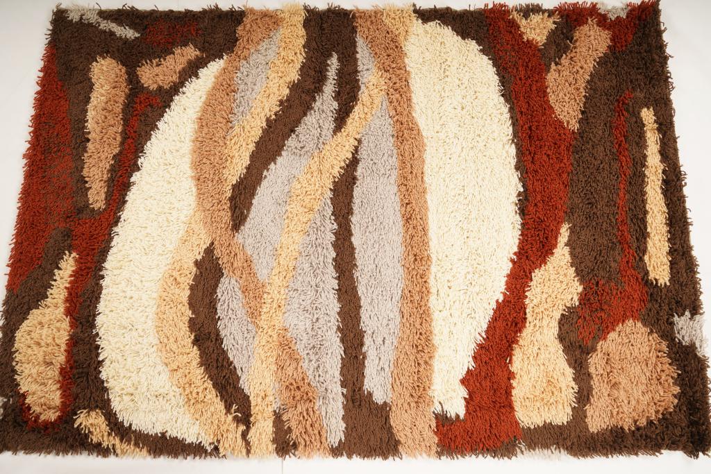 Danish MidCentury Ege Vanguard Wool Rya Rug: Purchased new by an esteemed Boston retailer in the 1970's; stored securely since then. Never walked on, no fading, or wear of any kind. 100% wool rya; thick pile carpet