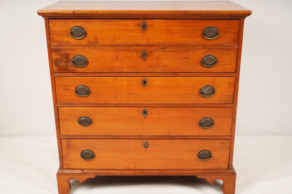 American Four Drawer Maple Chest (1 of 8)