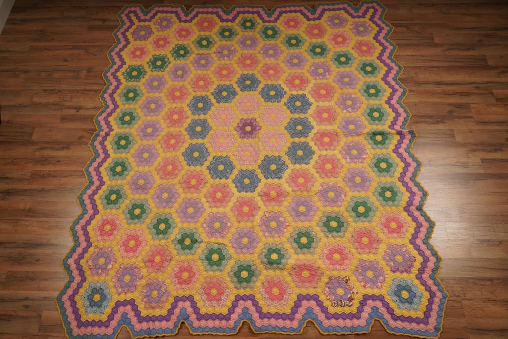 Grandmother's Flower Garden Quilt (1 of 5)