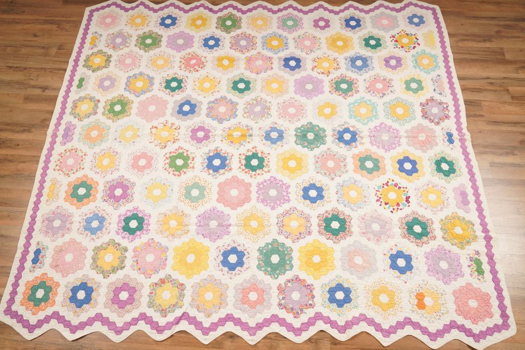 Grandmother's Flower Garden Quilt (1 of 5)