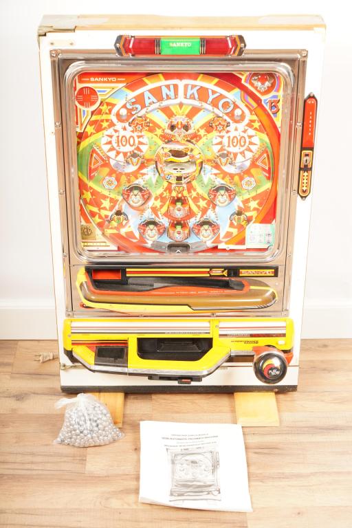 Semi-Automatic Pachinko Machine New (1 of 9)