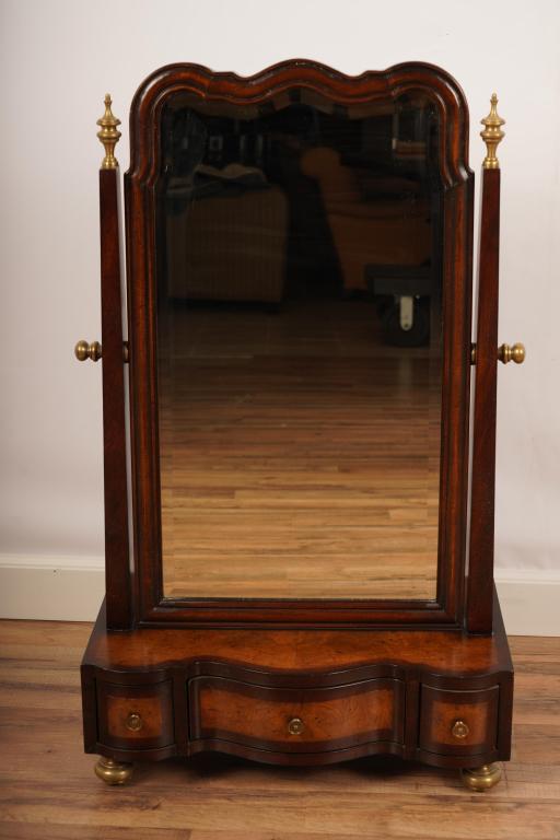 Queen Ann Style Shaving Mirror by Monarch (1 of 5)