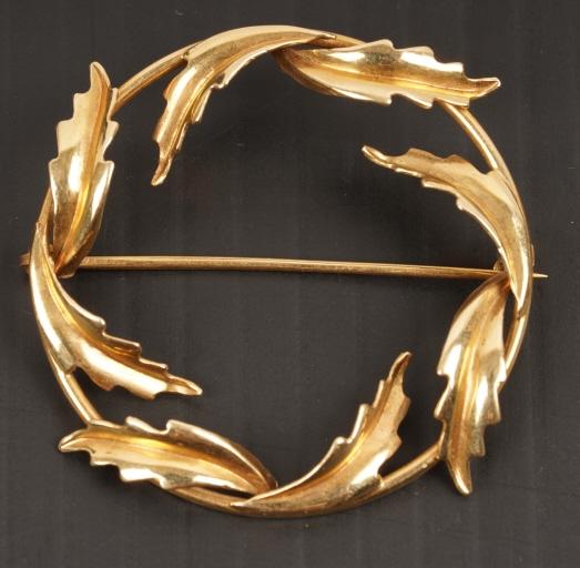 14K Gold Leaf Wreath Brooch Pin 5.3g (1 of 4)