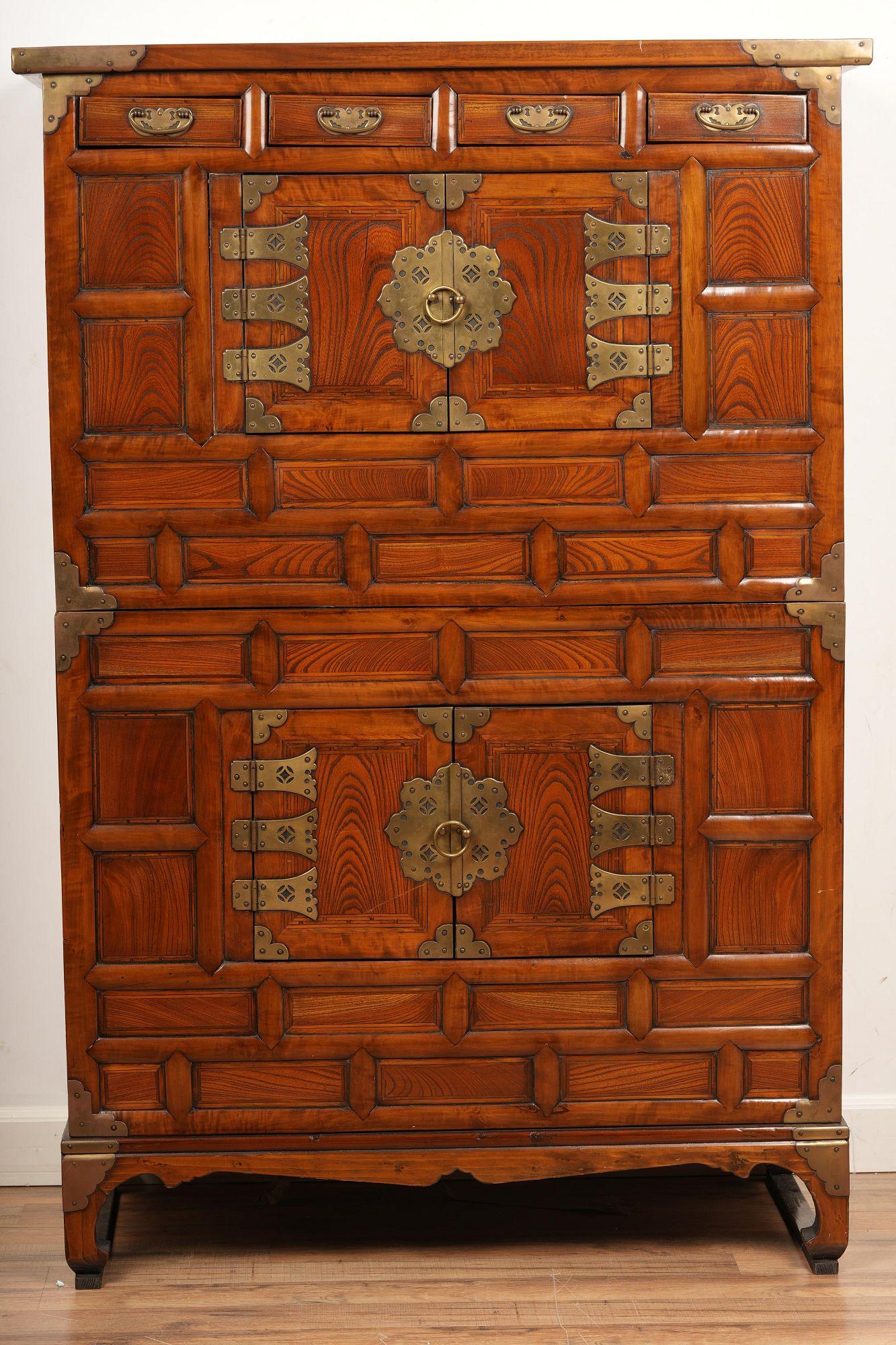 Large Korean Tansu Chest (1 of 7)
