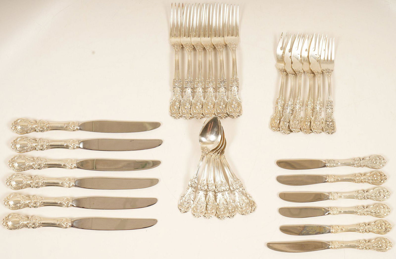 31pc Reed & Barton "Francis I " Sterling Lunch Set (1 of 10)
