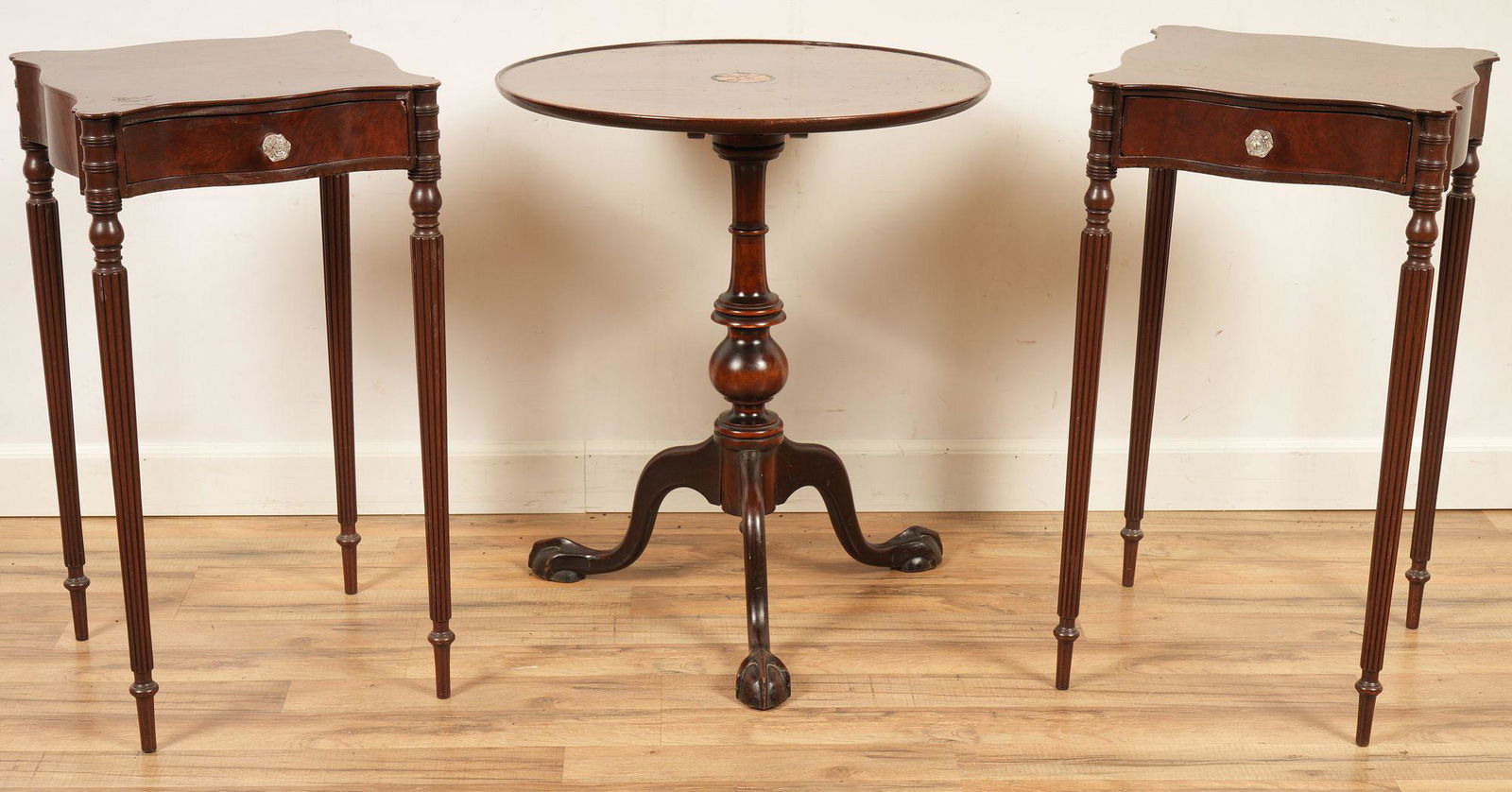 3 American Mahogany Side Tables (1 of 6)