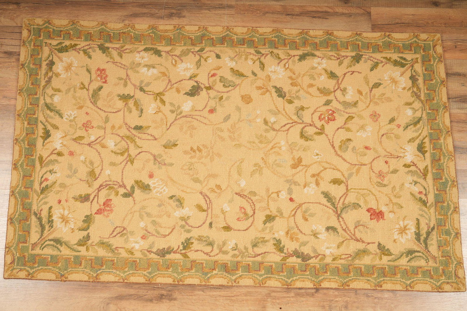 Aubusson Wool Carpet: H 58.5 W 34.75 Weight 5LBS