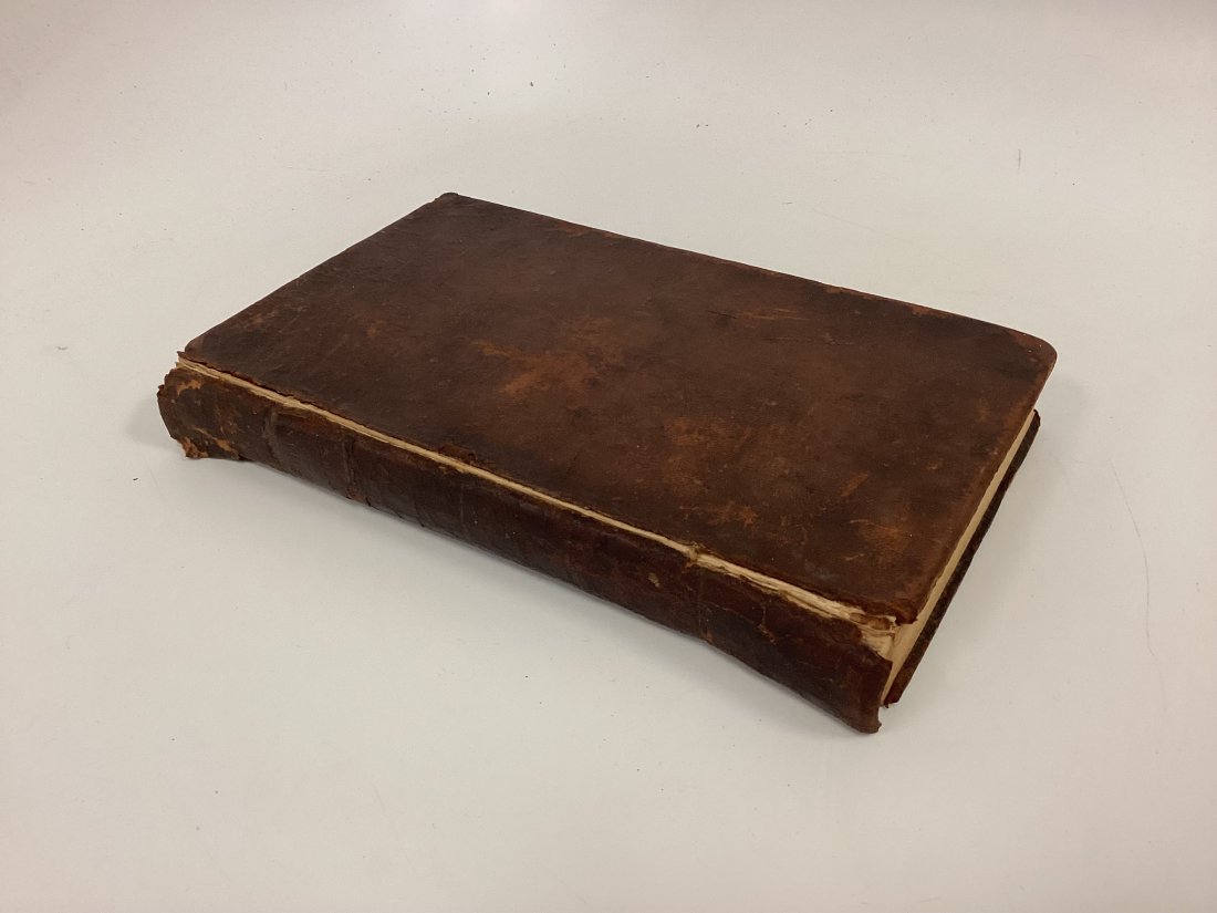 1812 Henry Trumbull "History of the Disovery of America of the Landing at Plymouth": 1st Edition with folding map And of their most remarkable engagements with the indians in New England from their first landing in 1620, until the final subjugation of the natives in 1679 to which is a