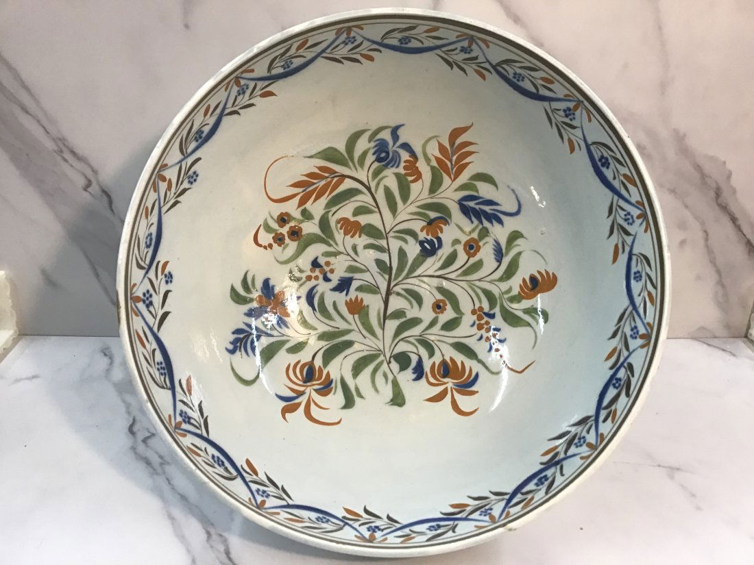 English Pearlware Polychrome Decorated  11" punch  Bowl (1 of 5)