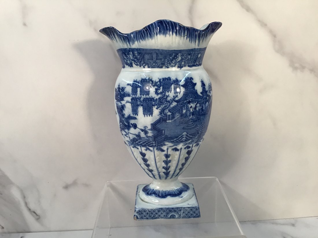 English C1780 Staffordshire Pearlware Willow 6.5" Vase (1 of 3)