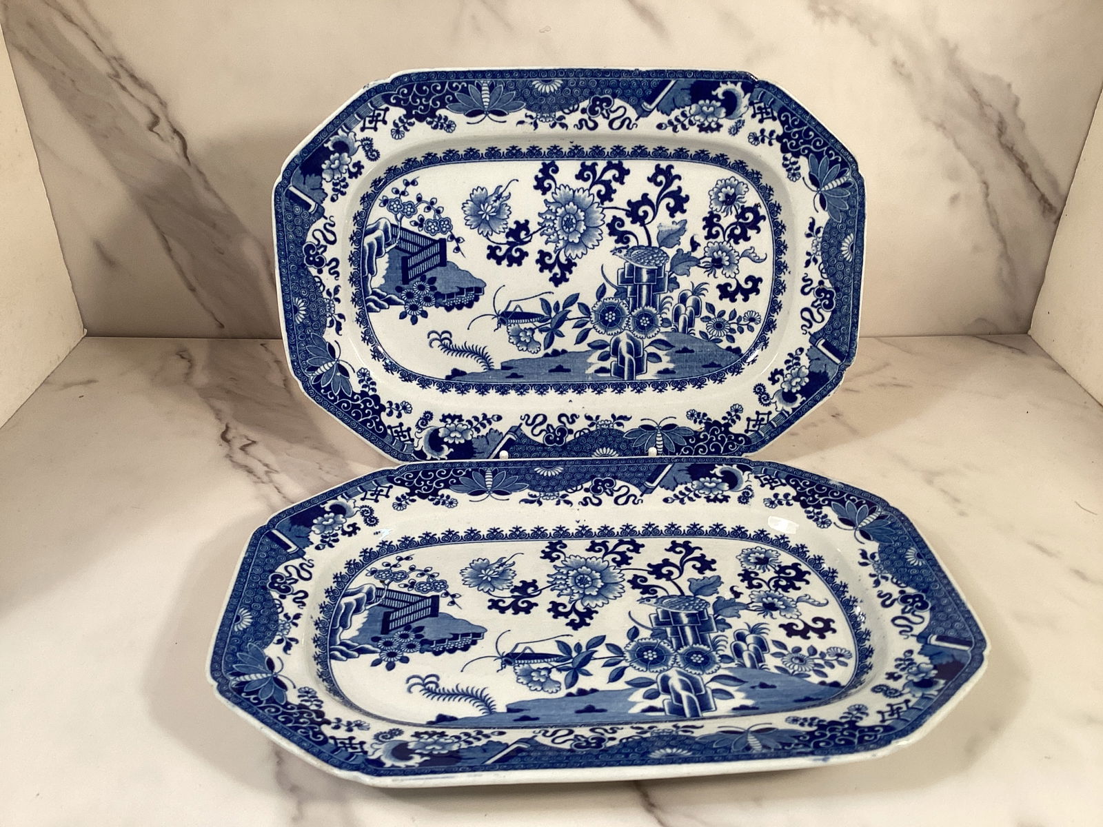 Pair C1820 English Early Spode Blue Transferware GRASSHOPPER Pattern (1 of 2)