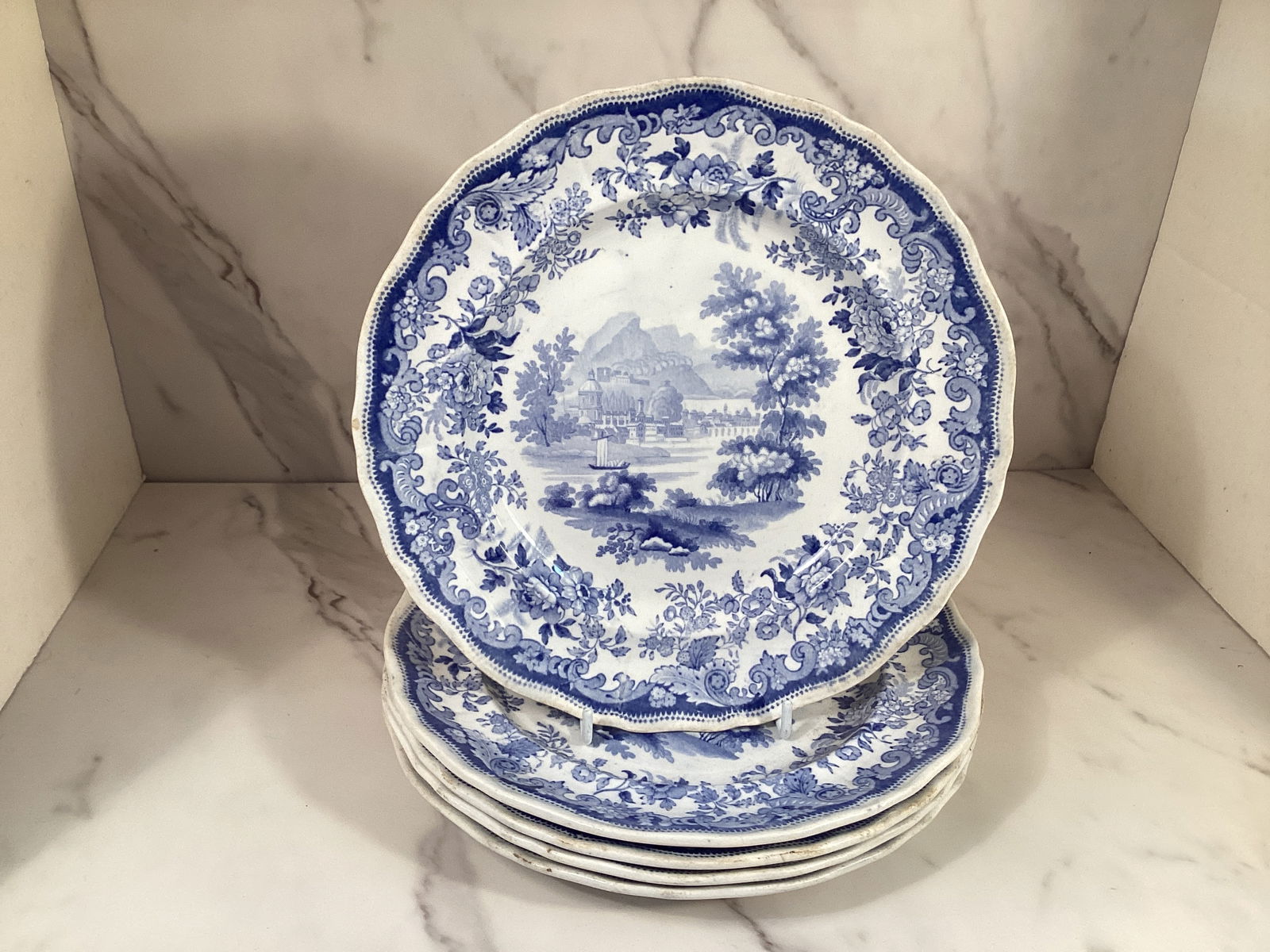 5 English Staffordshire Davenport 9.5 Inch Blue Transferware Dinner Plates (1 of 2)
