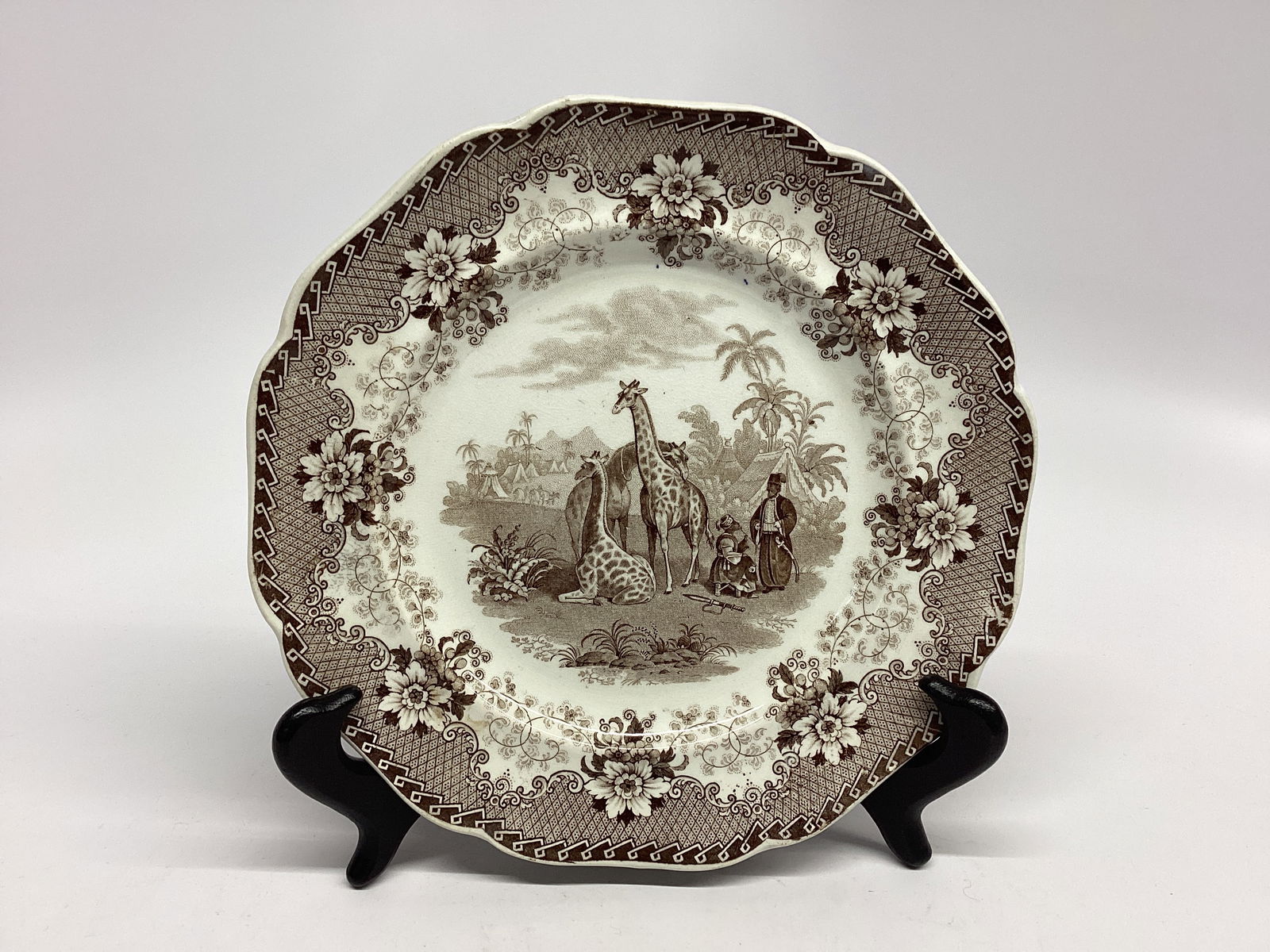 Ridgway 1836 GIRAFFE STONEWARE Salad Plate 8.5 Inch Brown Transferware (1 of 2)