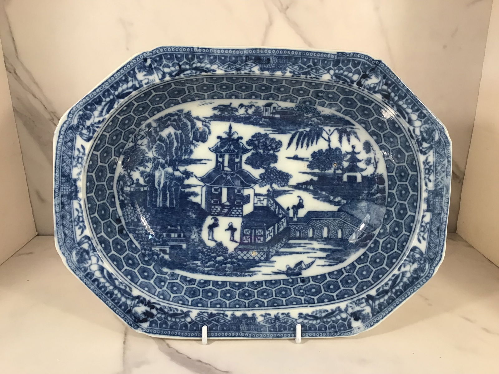 English Staffordshire Blue and White Serving Bowl Canton Style (1 of 2)