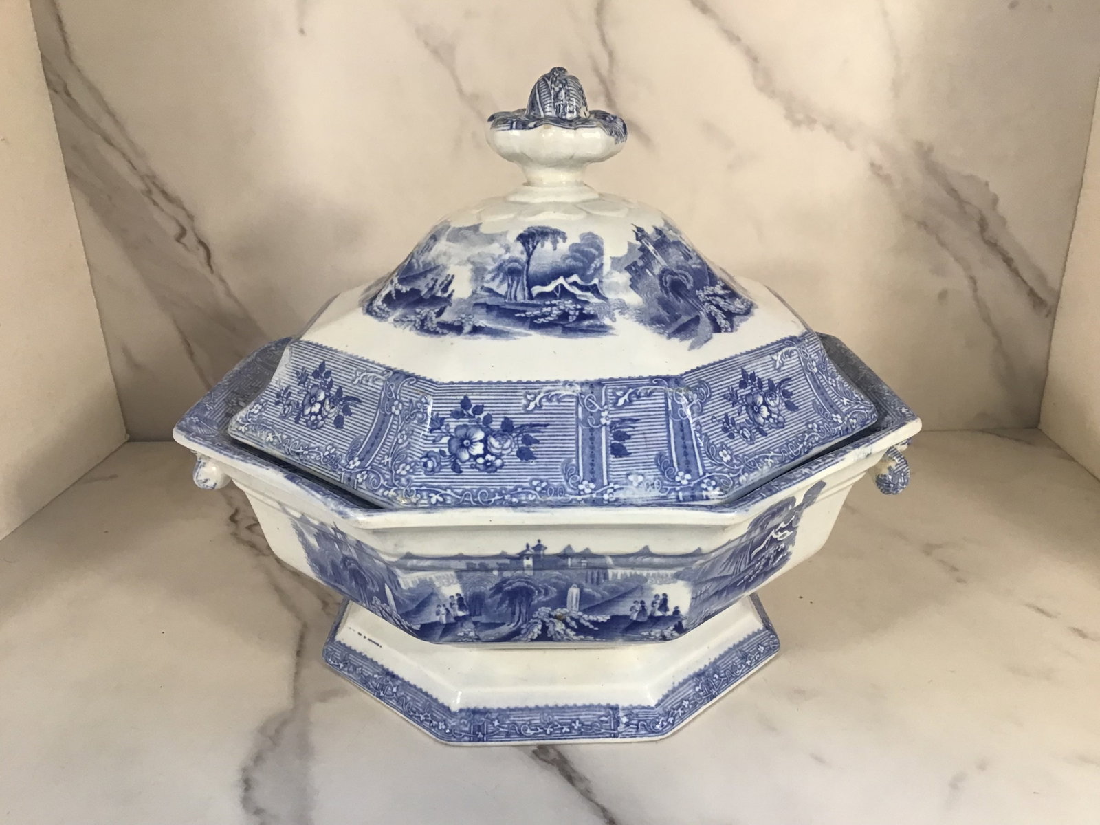 Engish Staffordshire Blue and White ONTARIO LAKE Covered DIsh: By J Heath11" Wide