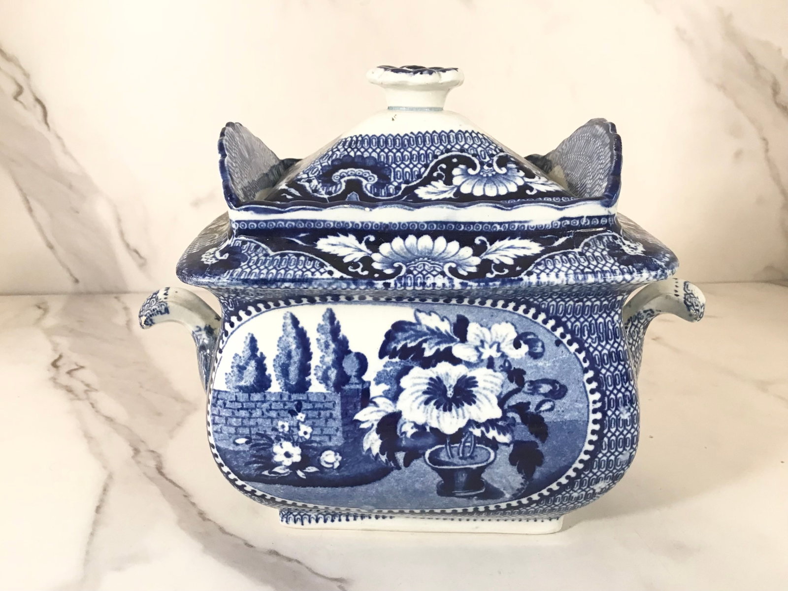 English Blue and White Staffordshire Adams Covered Sugar Bowl: 7" Wide