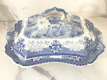 Rare Ridgway 1836 Blue and White GIRAFFE Covered Dish