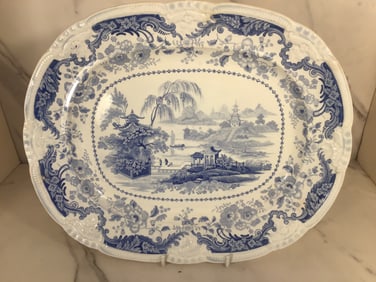 English Davenport Pearlware Blue and White CHINESE TEMPLES Platter