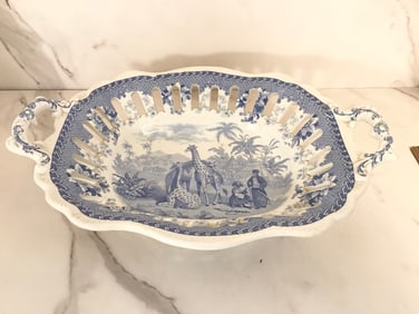 Rare Ridgway 1836 GIRAFFE Pierced Basket