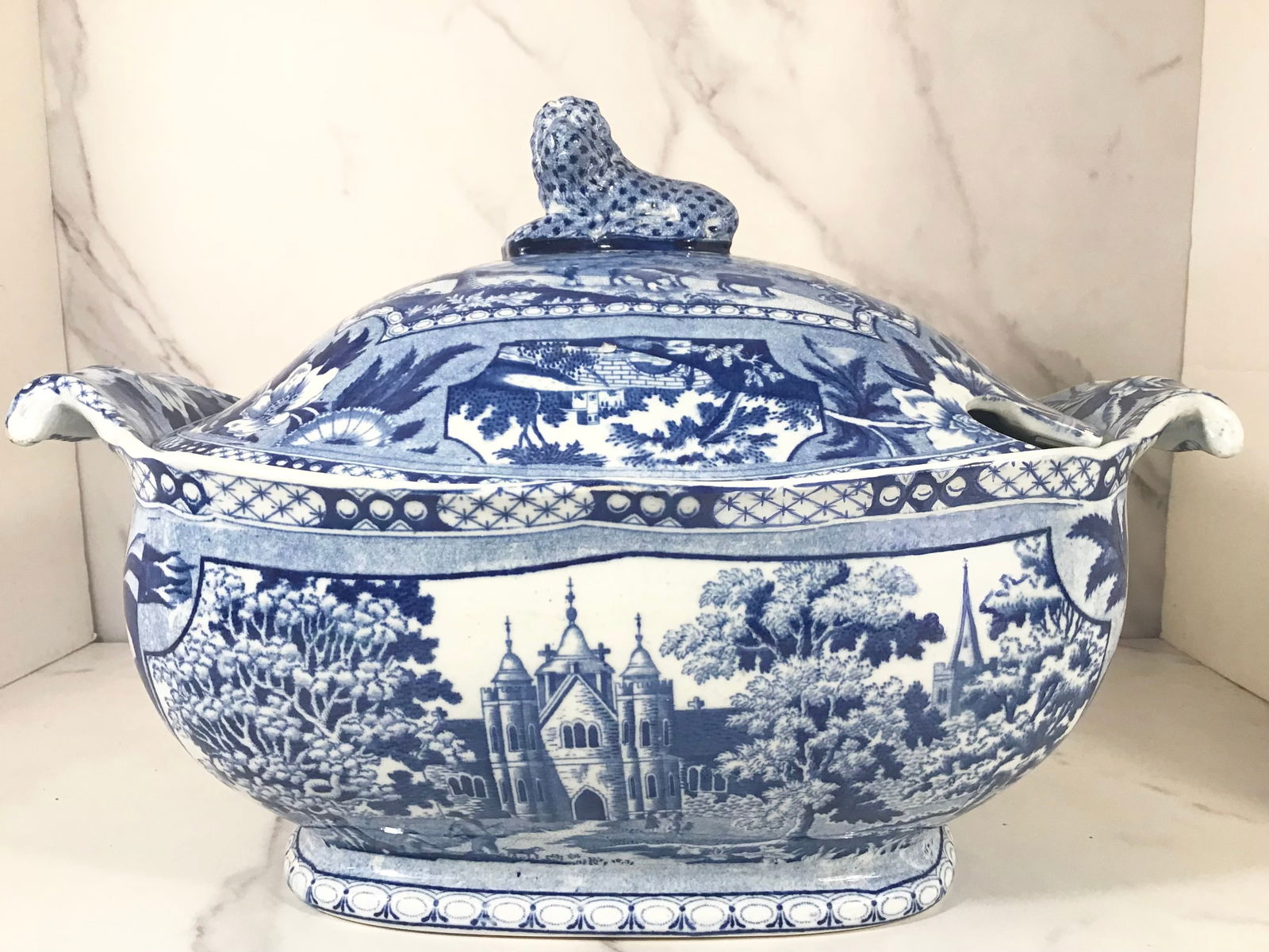 English Medium Blue Staffordshire Soup Tureen Lion Finial (1 of 8)