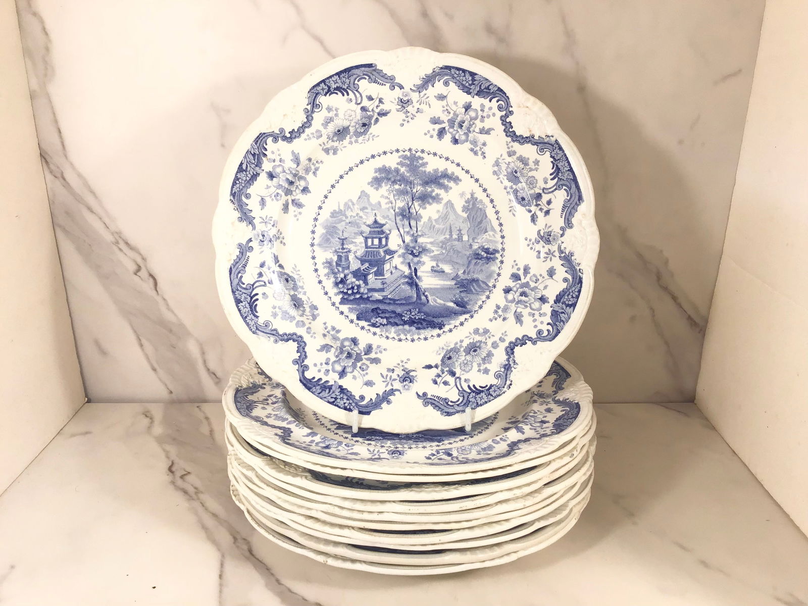 12 English Blue and White Transferware Davenport Dinner Plates (1 of 3)