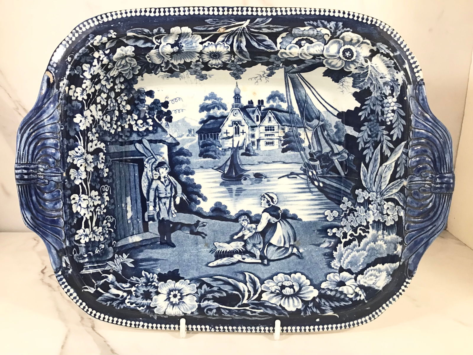 English Dark Blue Pearlware Open Vegetable Fishermen family (1 of 3)