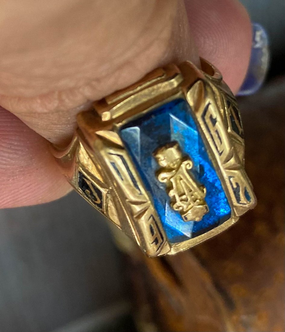 Vintage Antique Class Ring 1976: Vintage Antique Class Ring 1976