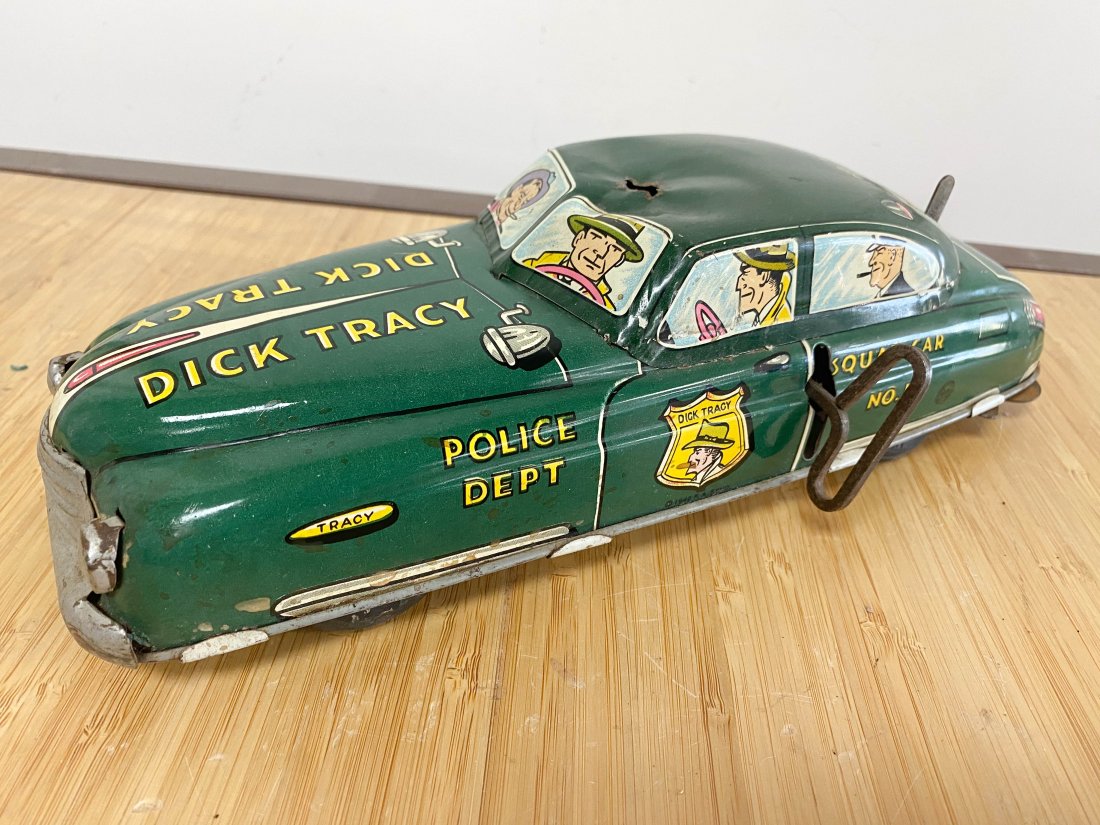 1940s Dick Tracy Police Car Wind Up Car No 1: 1940s Dick Tracy Police Car Wind Up Car No 1~ This item winds and ran on a hard surface.