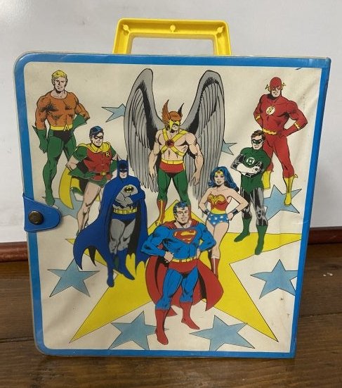 1984 KENNER DC SUPER POWER ACTION FIGURE CARRYING CASE (1 of 4)