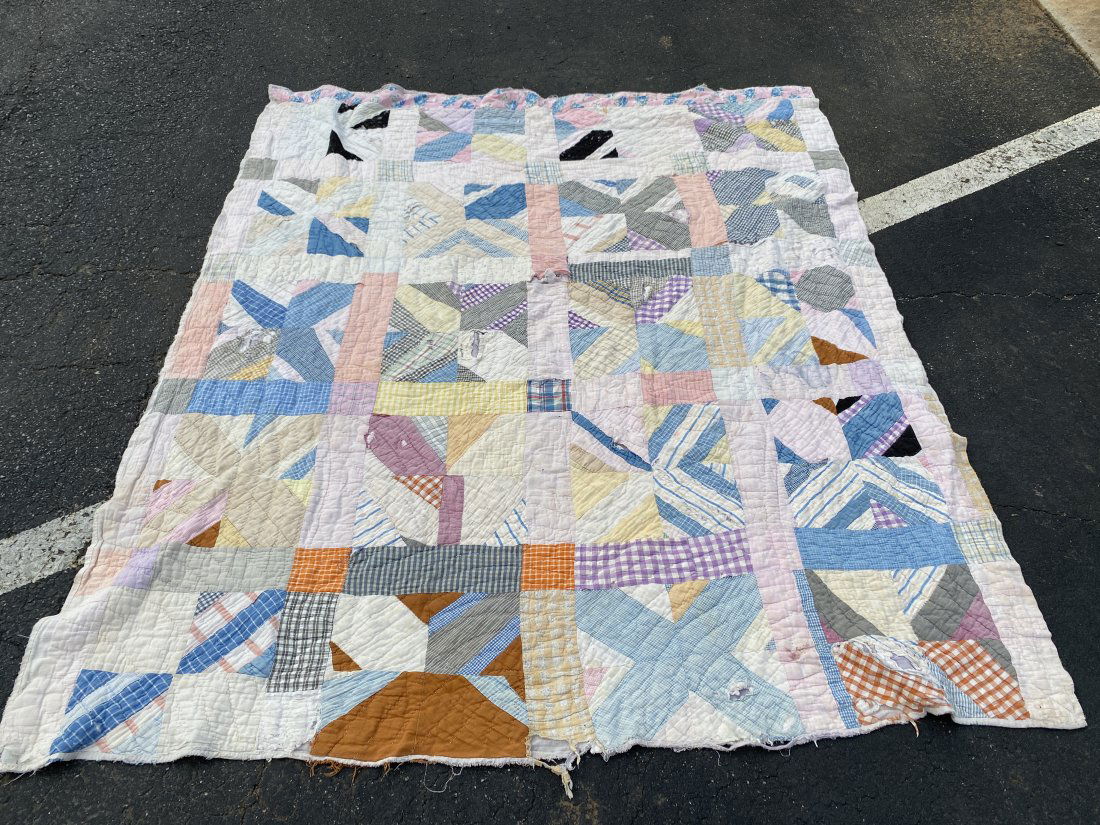 ANTIQUE PATCHWORK QUILT HANDMADE (1 of 7)
