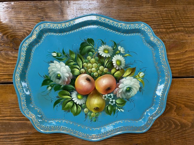 HAND PAINTED FLORAL TOLEWARE SERVING TRAY SIGNED (1 of 4)
