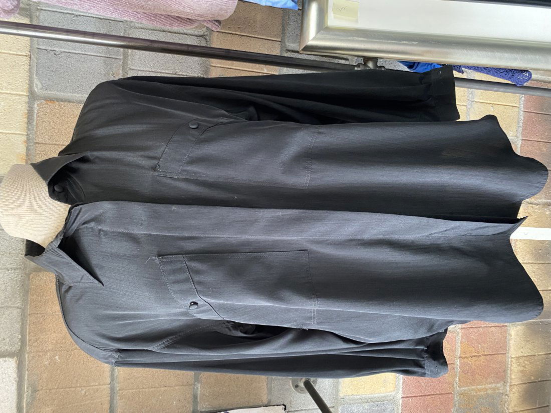 SUSAN HUTTON VINTAGE 100% POLYESTER DRESS SHIRT BUTTON DOWN (1 of 6)