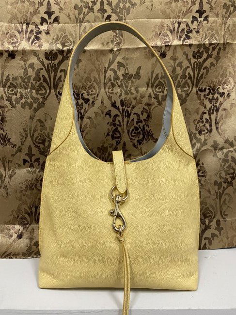 REBECCA MINKOFF MSRP $348 EXC COND USED DARREN SHOULDER BAG HANDBAG PURSE: REBECCA MINKOFF MSRP $348 EXC COND USED DARREN SHOULDER BAG HANDBAG PURSE YELLOW VEGAN LEATHER APPROX 12IN X 10IN 5IN 11IN DROP SHOULDER STRAP. EXC USED CONDITION SEE PHOTOS.