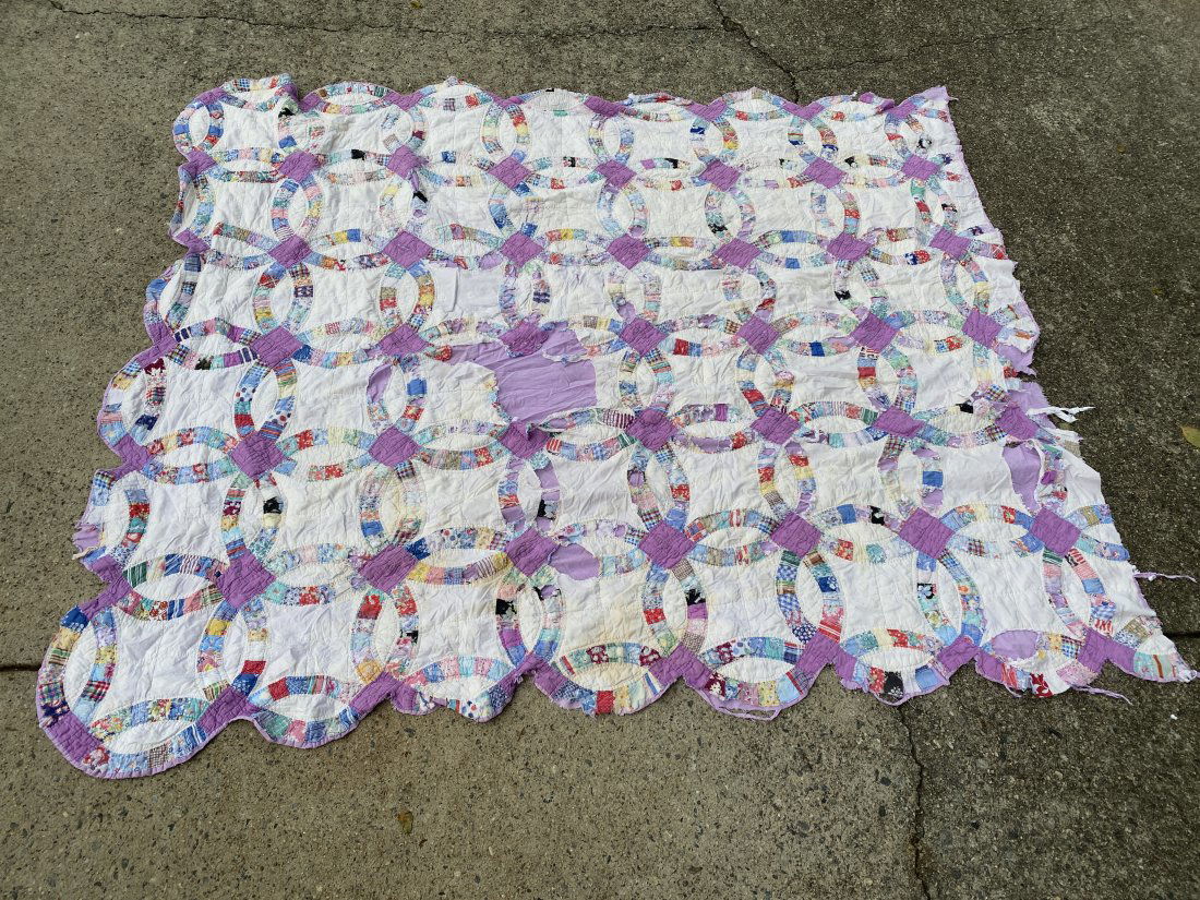 HANDMADE PURPLE WEDDING RING QUILT (1 of 6)