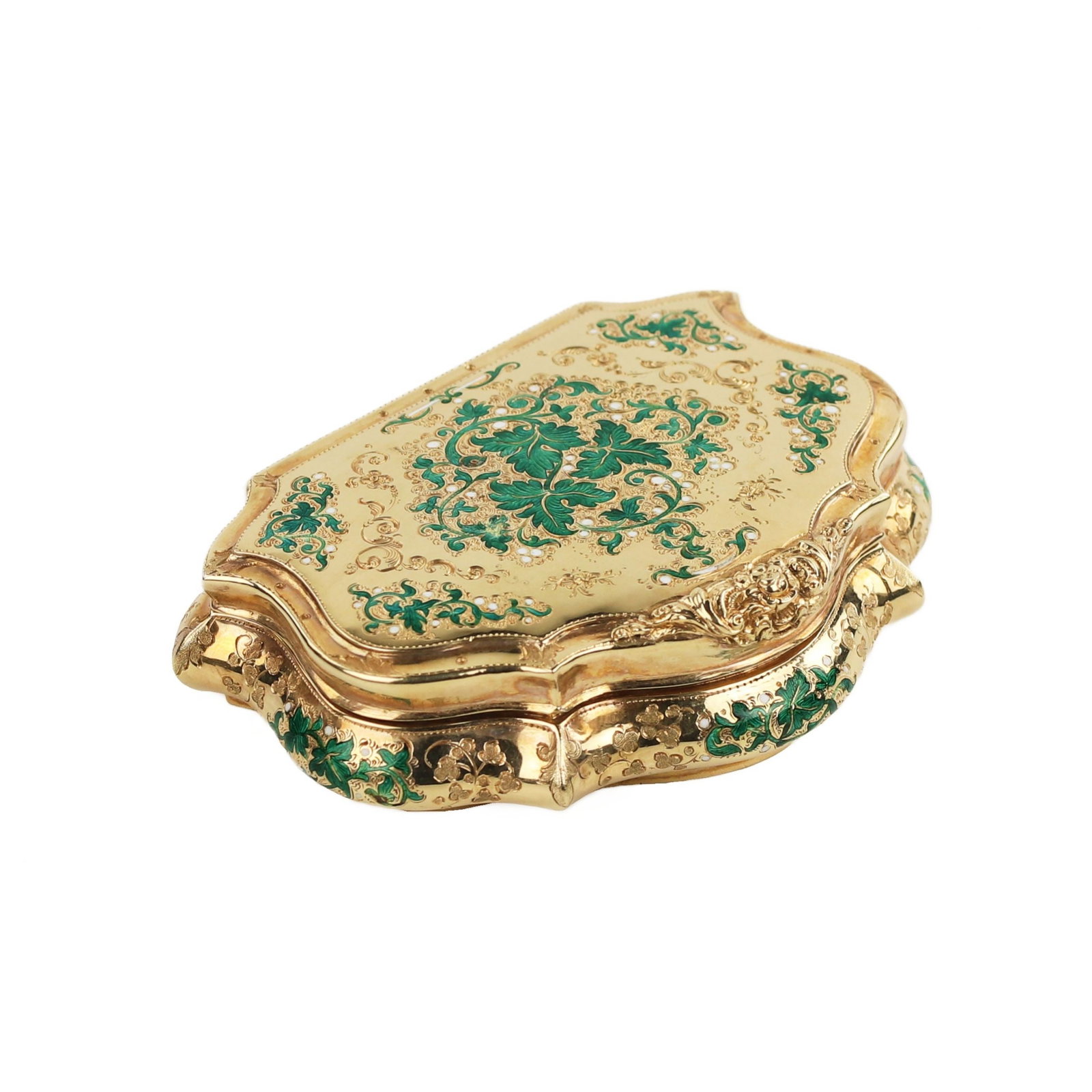 Gold and enamel snuff box. Switzerland circa 1845-1860: An elegant snuff box made of 14K yellow gold, made in the form of curls with smooth lines and rich ornamentation in the Neo-Rococo style. The body of the snuff box is completely decorated with plant m