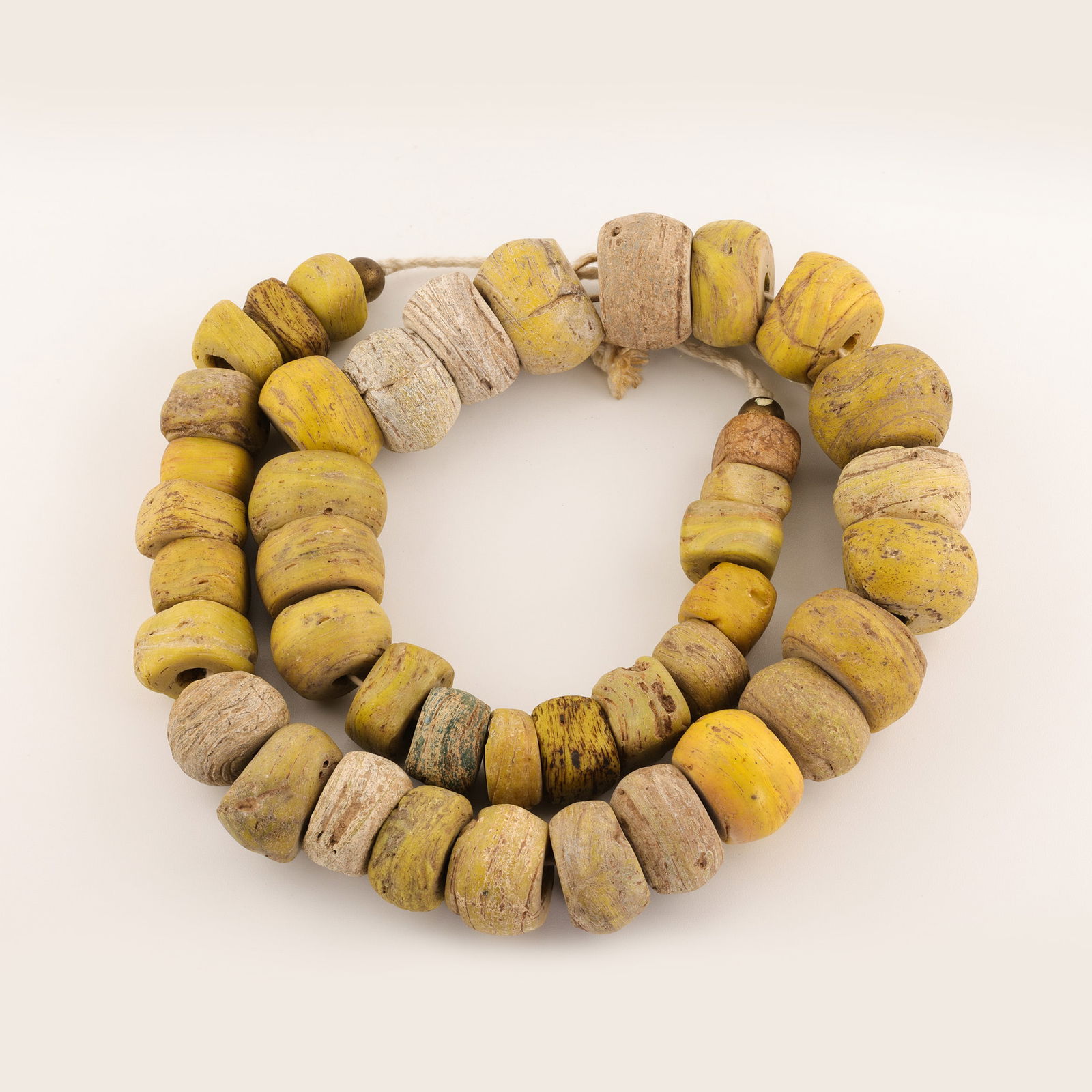 Strand of Antique Yellow Hebron African Glass Trade Beads Necklace [Length : 24in, 266gram]: Strand of Antique Yellow Hebron African Glass Trade Beads Necklace [Length : 24in, 266gram]