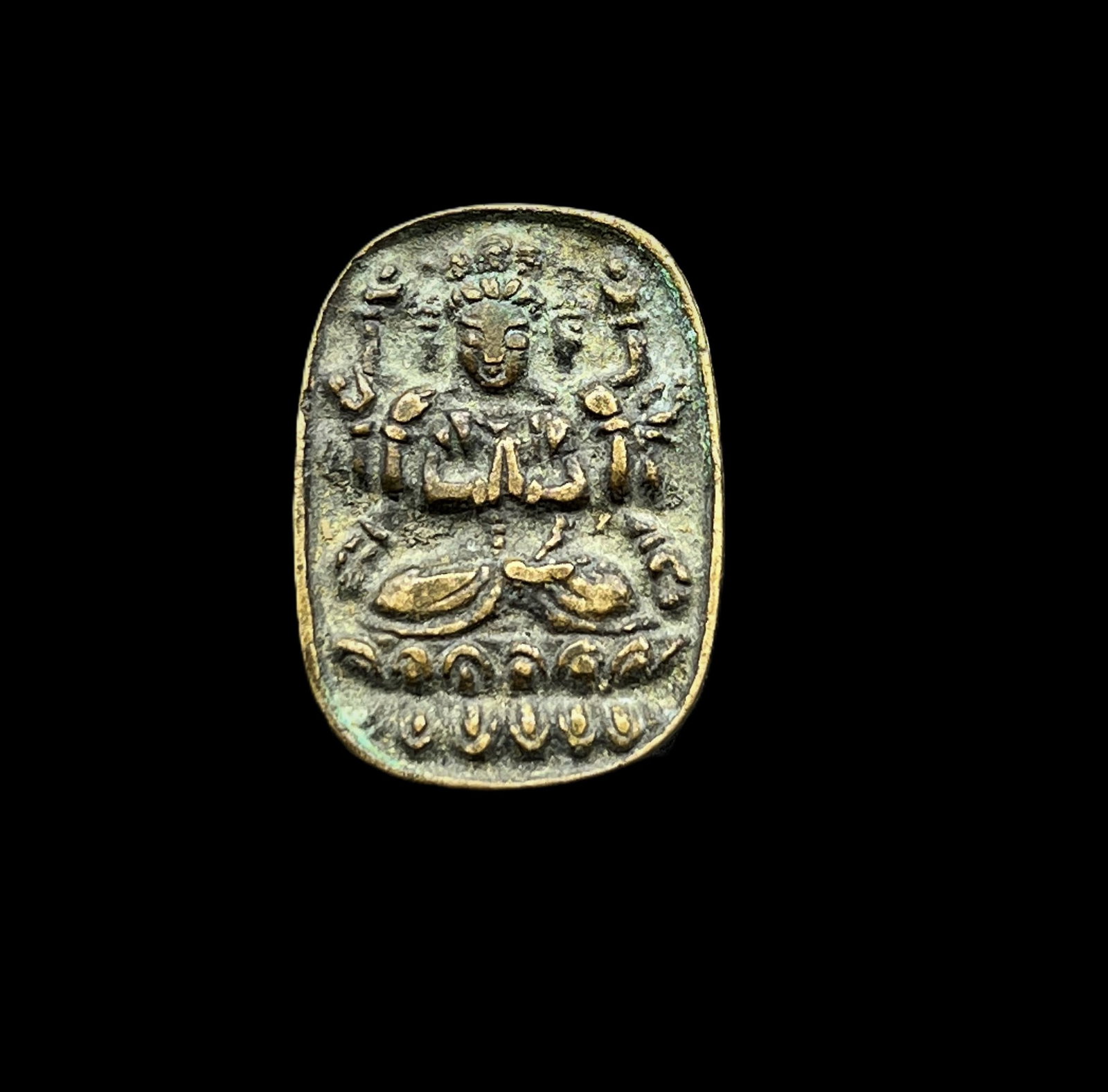 Antique Himalayan Tibetan Bronze Amulet: Antique Himalayan Probably Made From Bronze Amulet.Size Details Pictures Are Listed Above.Conditions As Shown In The Pictures.