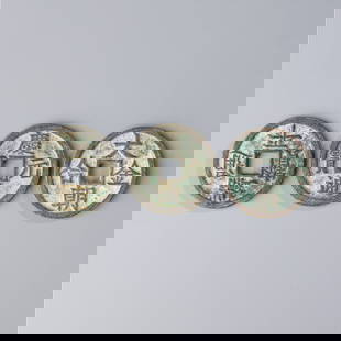 Lot of 3 Ancient Chinese Bronze Coins: Group of 3 ancient Chinese bronze coins, each approx. 2.9 cm in diameter, total weight 22 grams.