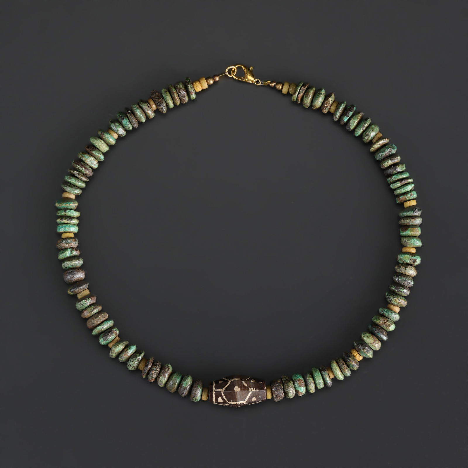 Tibetan Old Turquoise Beads with Etched Agate Necklace: Tibetan Old Turquoise Beads with Etched Agate Necklace Length: 19in Total Weight: 72gram