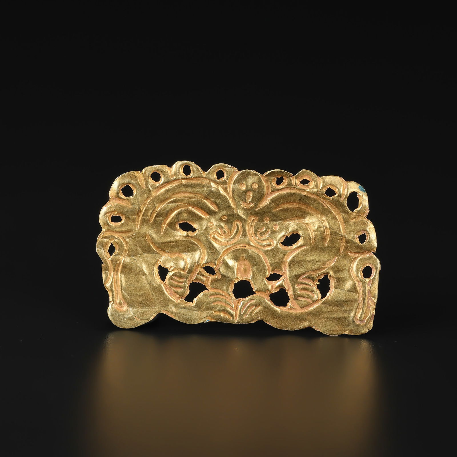 Ancient Indo-Scythian Gold Animal Motif Ornament – 16K, 5.4g (1 of 6)